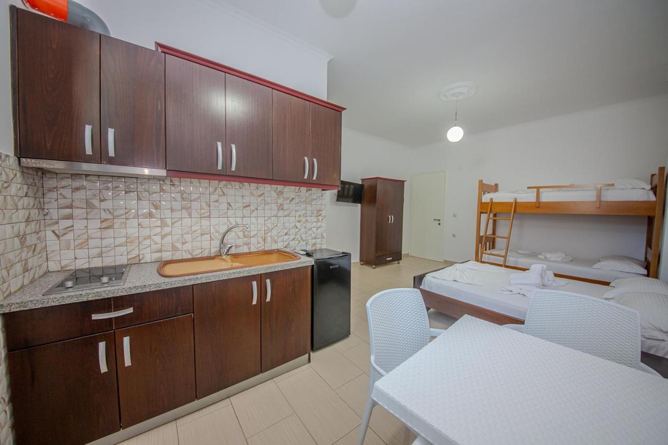 Hotel Landi Ksamil Exteriér fotografie